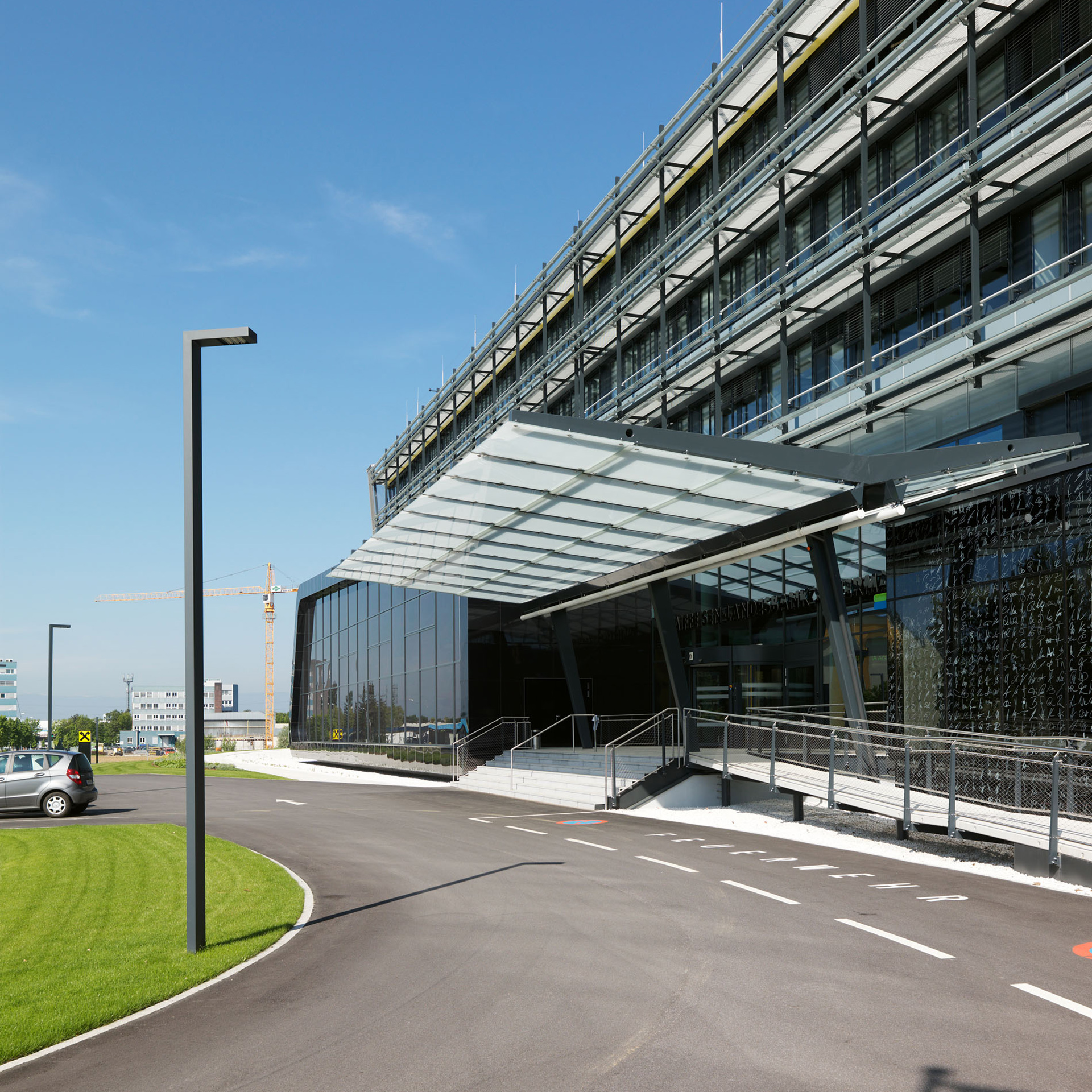 strohecker&partner-architekten-RLB-©paul-ott_RLB_008