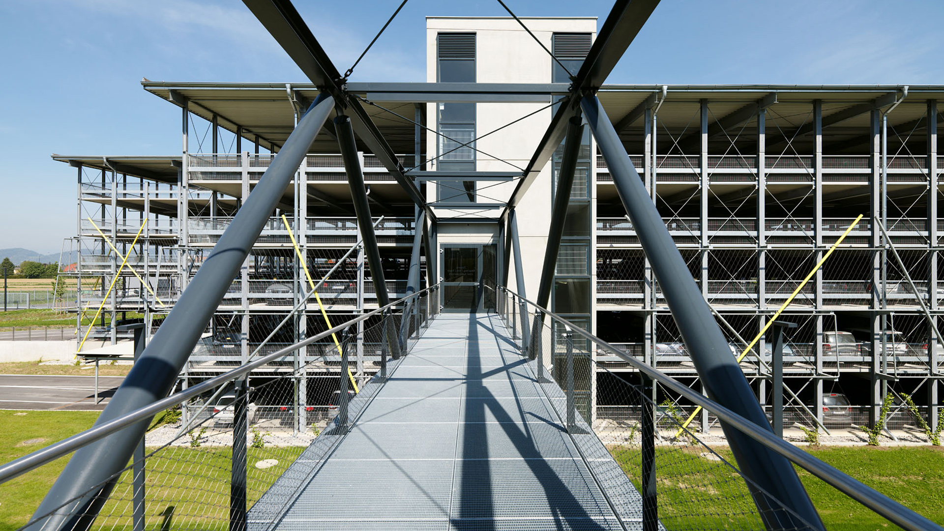 strohecker&partner-architekten-RLB-©paul-ott_RLB_015